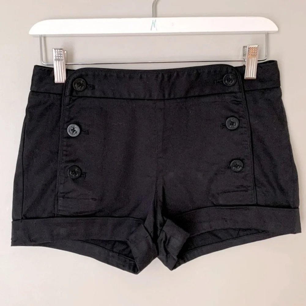 Aritzia Talula size 00 black short - Picture 4 of 15